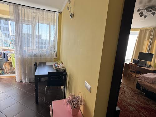 квартира за адресою Дніпровська набережна вул., 26