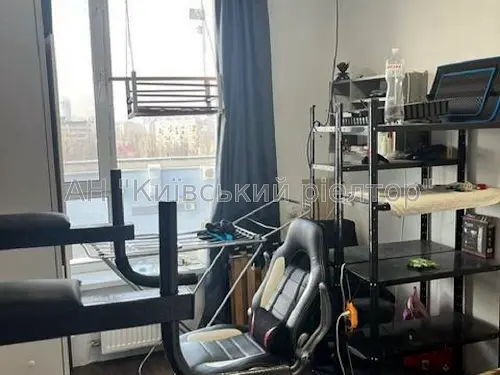 квартира за адресою Соборності просп. (Возз'єднання), 17