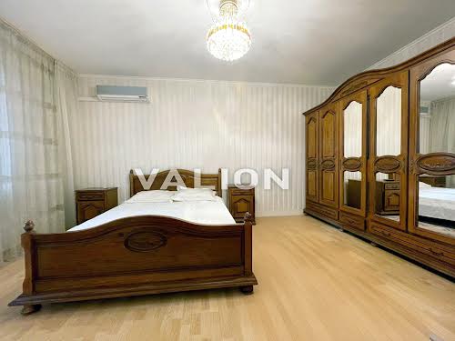 квартира за адресою проспект Григоренка, 5