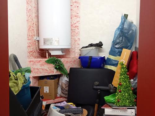 комерційна за адресою Академіка Заболотного вул., 66