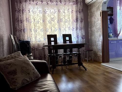 квартира за адресою Героїв Дніпра вул., 38-Б