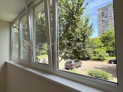 квартира за адресою Машинобудівна вул., 21