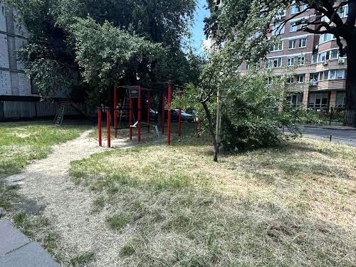 квартира за адресою Феофіла Яновського вул., 2