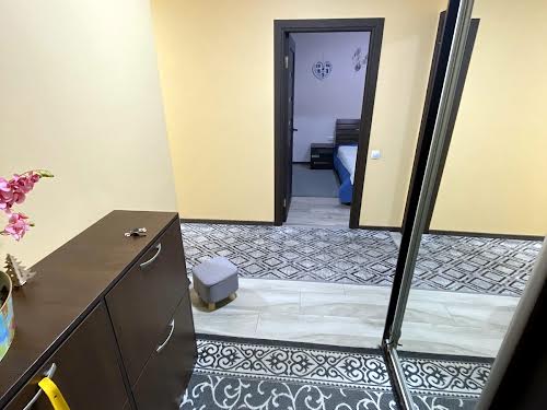 квартира за адресою Героїв Крут вул., 4