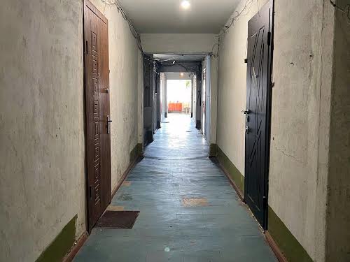 квартира за адресою Тополина вул., 18