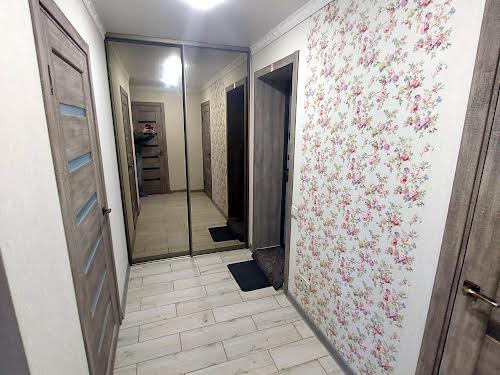 квартира за адресою Казарського вул., 1Б
