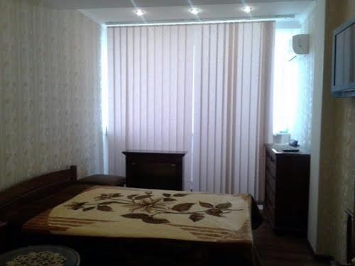 квартира за адресою Литературная, 10