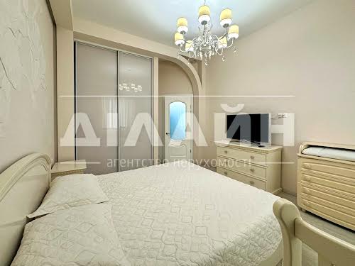 квартира за адресою Володимира Грищенка вул., 26