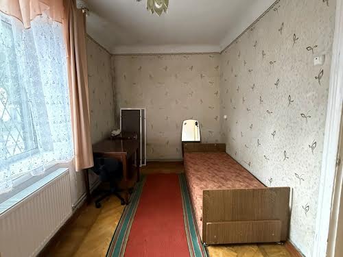 квартира за адресою Каштанова, 12