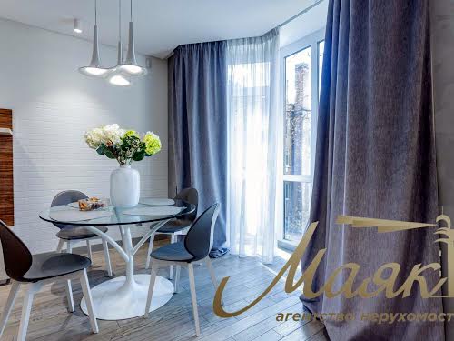 квартира за адресою Коперника вул., 3