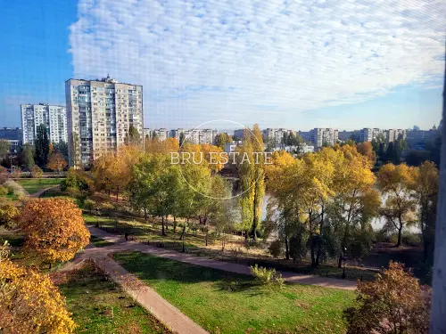 квартира за адресою Героїв Дніпра вул., 38-Б