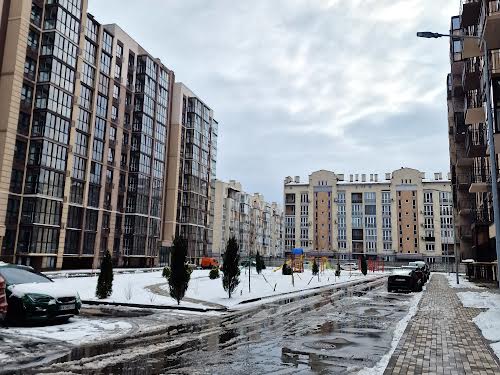 квартира за адресою Метрологічна вул., 107