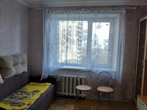 кімната за адресою Новоукраїнська вул., 5