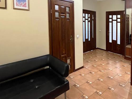 квартира за адресою Незалежності вул., 83