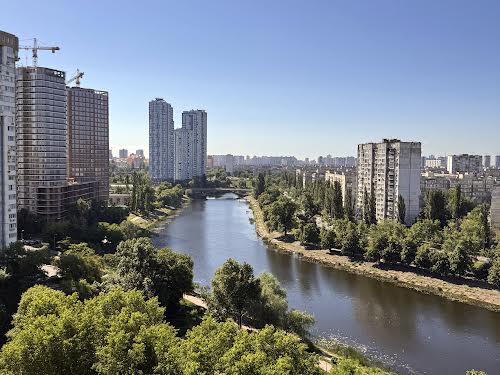 квартира за адресою Ованеса Туманяна вул., 15-А