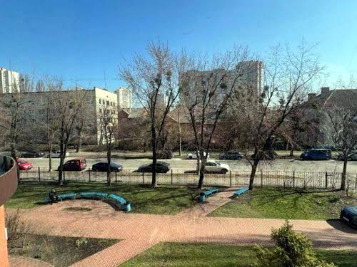 квартира за адресою Олександра Лазаревського вул. (Мініна), 9