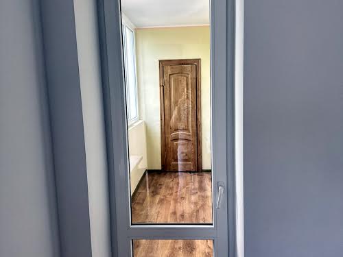 квартира за адресою Тролейбусна вул., 26