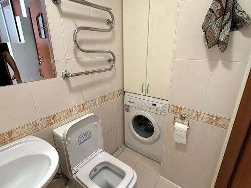 квартира по адресу Братуня ул., 4