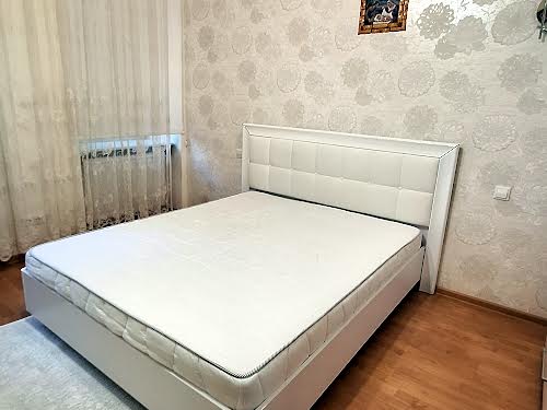 квартира по адресу Верхратского ул., 5