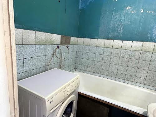 квартира за адресою Феофіла Яновського вул., 2