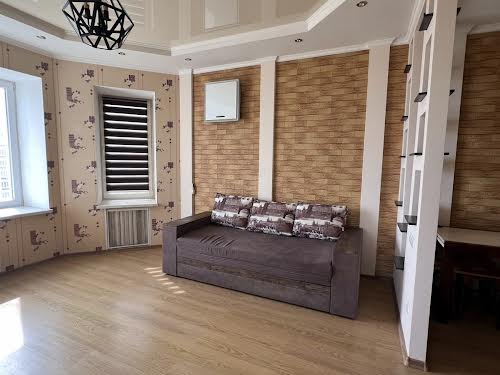 квартира за адресою Хантадзе пер., 3