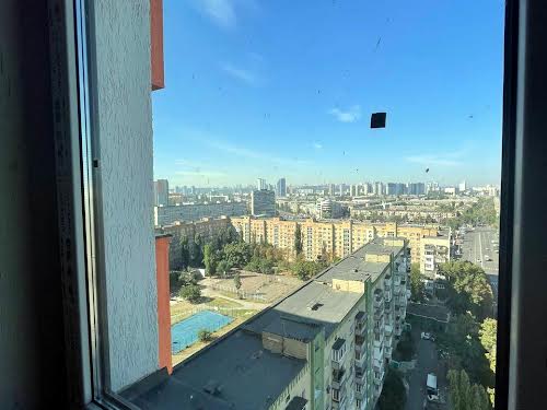 квартира за адресою Володимира Сосюри вул., 6