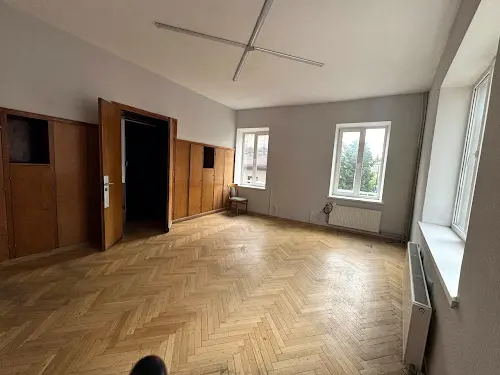 комерційна за адресою Шведська, 3