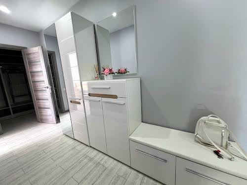 квартира по адресу Андрея Мельника ул., 10