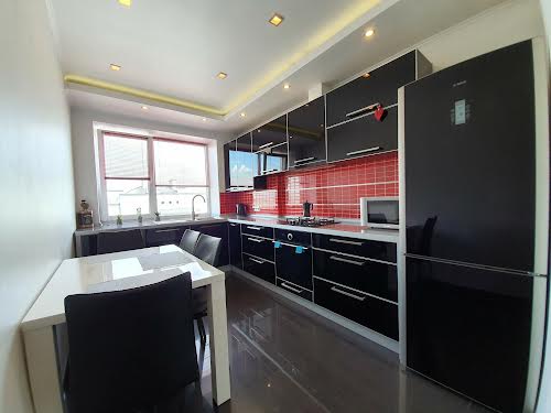 квартира по адресу Куренного Черноты ул., 2