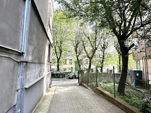 квартира за адресою Генерала Тараса Чупринки вул. (Пушкіна), 35