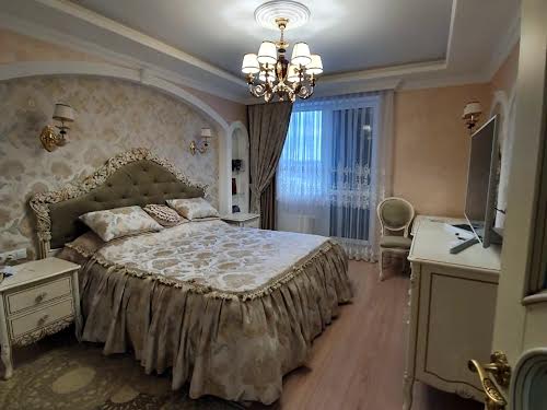 квартира по адресу Оболонский просп., 1