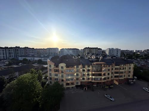 квартира по адресу Александра Довженко ул., 25б