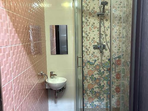 квартира за адресою Регенераторна вул., 4к1