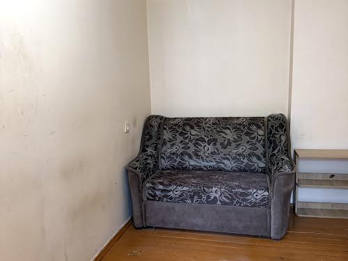 квартира за адресою Окружна, 33