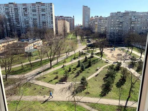 квартира за адресою Йорданська вул. (Лайоша Гавро), 22-Б