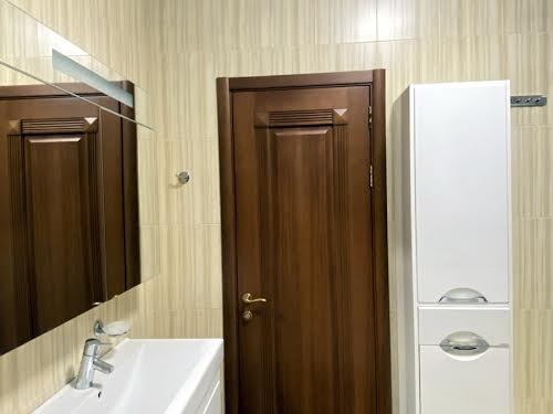 квартира по адресу Киев, Лабораторная ул., 8
