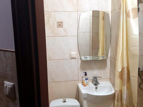 квартира за адресою Роксоляни, 29