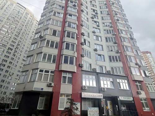 квартира за адресою Драгоманова, 4А