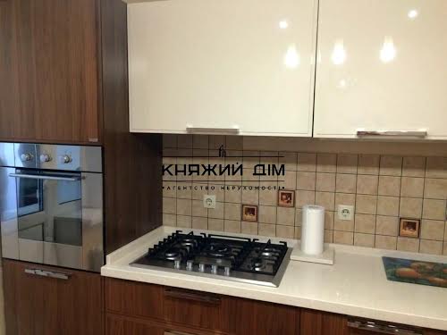 квартира за адресою Рибальська вул., 8
