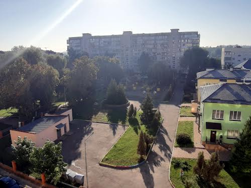 квартира за адресою Машиностроителей, 1Б