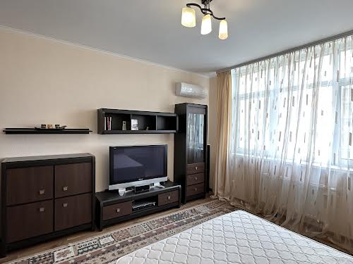 квартира за адресою Сім'ї Кульженків вул. (Петра Дегтяренка), 35