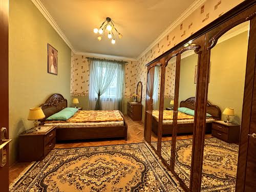квартира за адресою Соломії Крушельницької вул., 23
