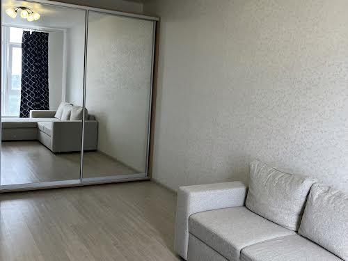 квартира за адресою Михайла Грушевського вул., 30в