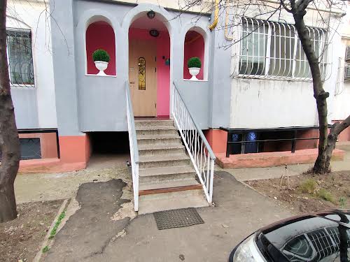 квартира по адресу Академика Филатова ул., 70/1
