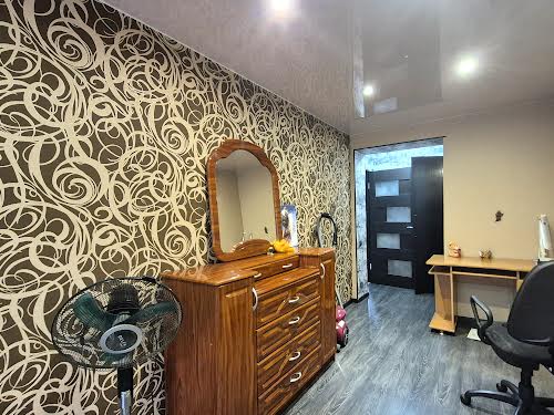 квартира за адресою Демократична вул., 64