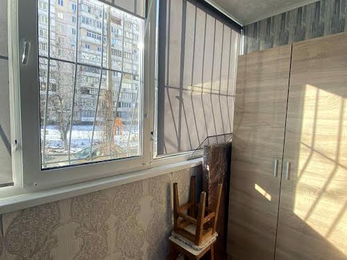 квартира за адресою Лариси Руденко вул., 10б