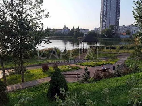 квартира по адресу Оболонский просп., 1