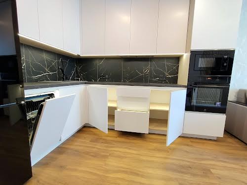 квартира за адресою Генерала Грекова вул., 4