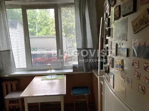 квартира за адресою Леся Курбаса просп., 18