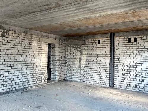 квартира за адресою Луговська вул., 242